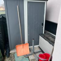 Casetta porta attrezzi