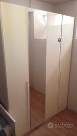 ARMADIO + 2 STRUTTURE LETTO +2 RETI IN OMAGGIO
