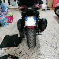 Beverly hpe Piaggio porta targa