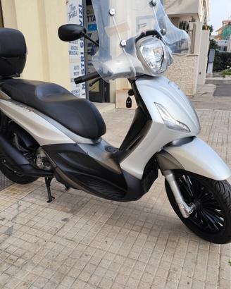 Piaggio Beverly 300