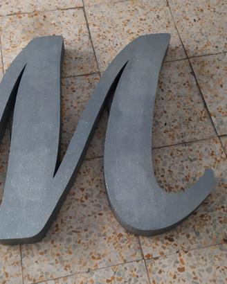 Lettera "M" in polistirolo glitterato