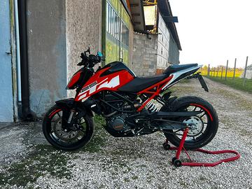 Ktm Duke 125