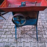 Macchina sgrana pannocchie