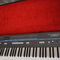 pianola Korg POLY-61 