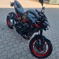 kawasaki Z900