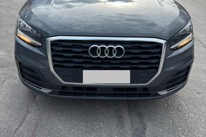 Audi Q2 1.6 TDI business cambio automatico