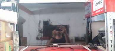 TV UNITED 32"