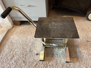 Sollevatore motocross