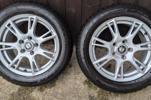 4 cerchi e gomme invernali 205/55 R 16