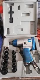 avvitatore pneumatico(aria)con valigetta/accessori