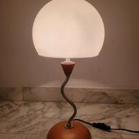 Elegante Lampada da Tavolo in Legno e Vetro