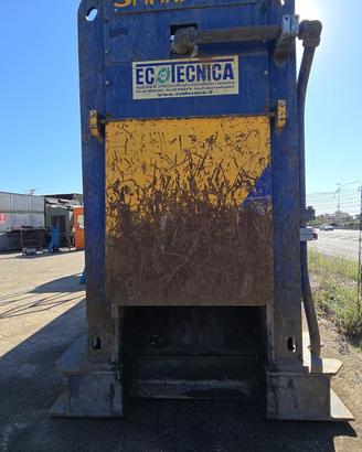 Pressa cesoia per rottame ecotecnica mod. 2535