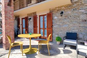 appartamento vicino lesa