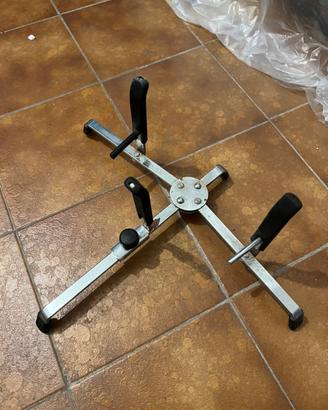 Supporto Chitarra regolabile universale in metallo