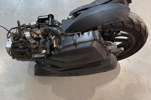 Motore kymko new people s 200i 2023