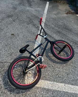 🔥 BMX FREESTYLE CUSTOM - PARI AL NUOVO - SETUP TOP