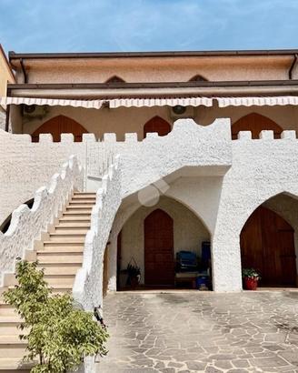 5 LOCALI A DOMUSNOVAS