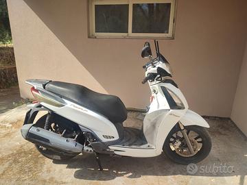 Kymco 300 gti
