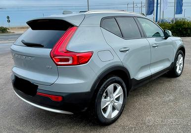 VOLVO XC40 B3 CORE MY25