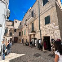 Locale uso deposito nel centro storico