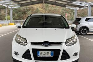 Ford Focus 2.0 TDCi 115 CV automatico - 2011