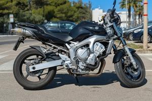 YAMAHA FZ6