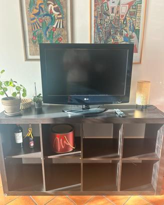 TV LG HD 32” con telecomando