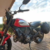 Ducati scrambler icon 800 red