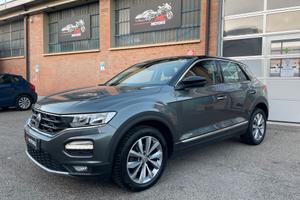 Volkswagen T-Roc BENZINA 115 CV FULL OPTIONAL- UNI