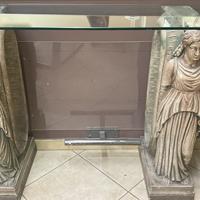 Statue