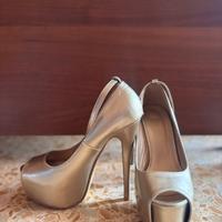 Scarpe donna oro con tacco alto 15 cm e plateau