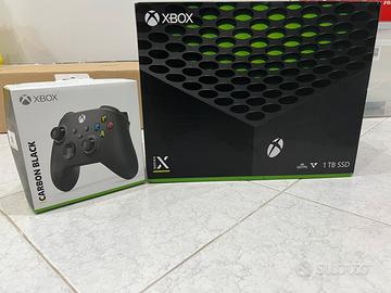 Xbox series x + 2* joystik + 13 giochi