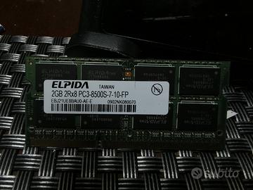 1 Memoria RAM ELPIDA 2GB