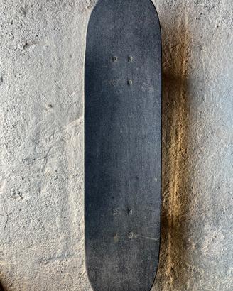 Skateboard e protezioni