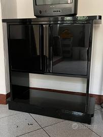 Mobiletto TV o ingresso o accessori bagno