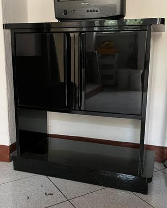 Mobiletto TV o ingresso o accessori bagno