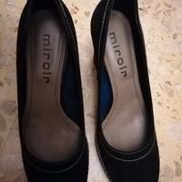 Zeppa nera con tacco