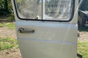 5 sportelli R4