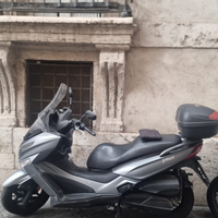 Kymco 300 Downtown 300i