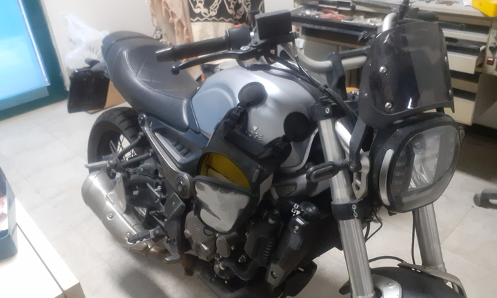 Voge trofeo scrambler