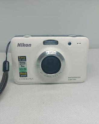 Nikon Coolpix S30