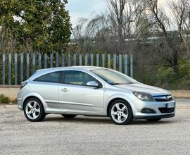 Opel Astra GTC Sport