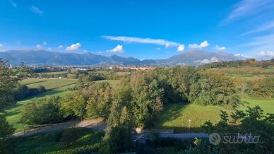 Casale/Cascina cielo-terra a Rogeno