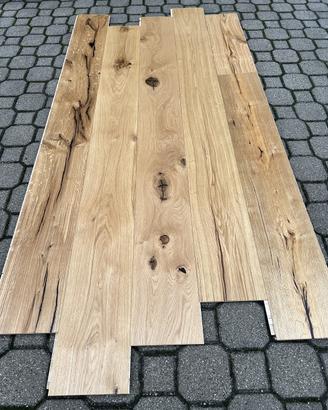 Parquet Rovere Maxiplancia con Nodi e Screpi