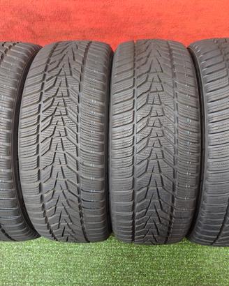 215 45 18 Gomme Invern 2021 99% Hankook 215 45 R18