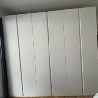 Armadio 6 ante Mondo Convenienza Ischia bianco