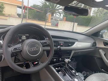 AUDI 6