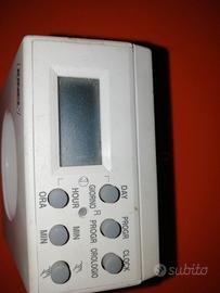 Timer digitale a tempo con programma settimanale