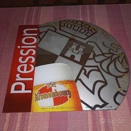 Specchiera pubblicitaria birra