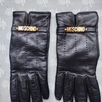 guanti originali Moschino 